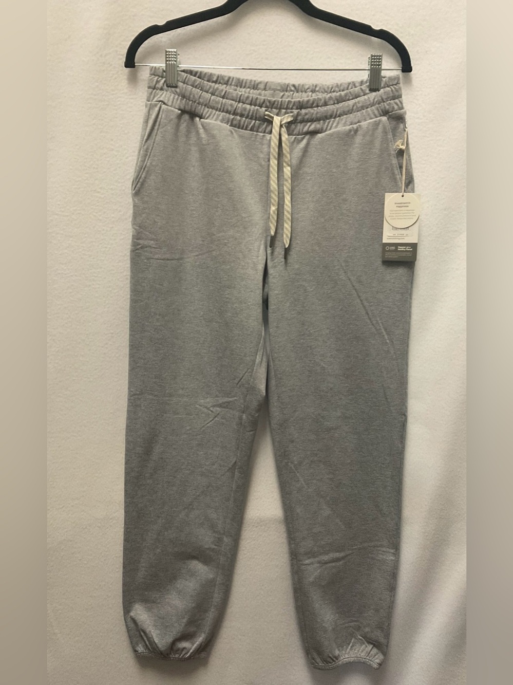 Vuori Men's Light Gray Drawstring Joggers